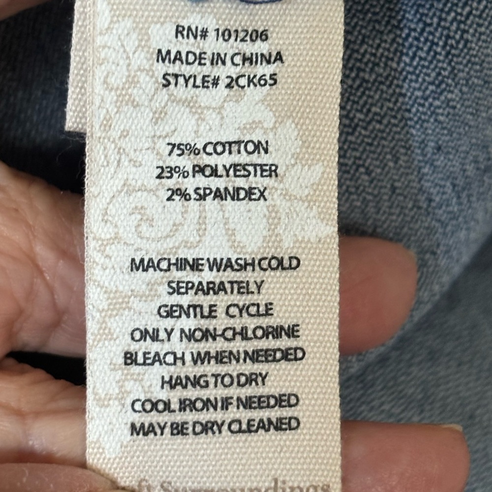 Soft Surroundings XL denim ankle jeans - Picture 13 of 13